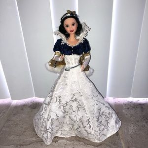 1998 Special Edition Disney Holiday Princess Snow White